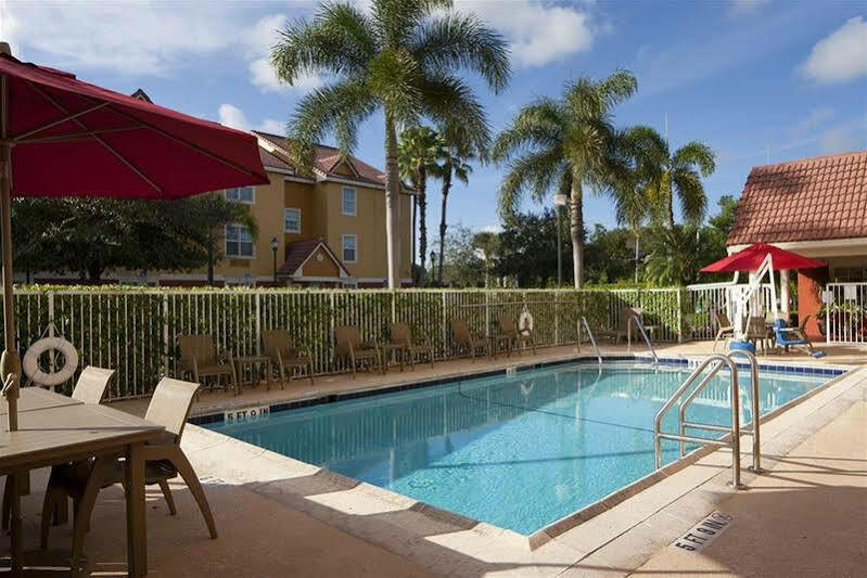 Towneplace Suites Fort Lauderdale West Екстериор снимка